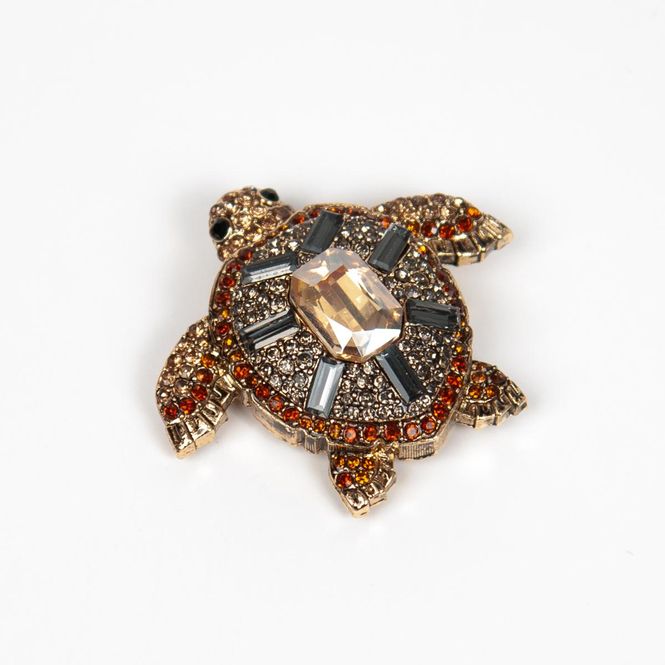 Hovedbilde Brosje i gullfarget metall - skilpadde med strass ...
