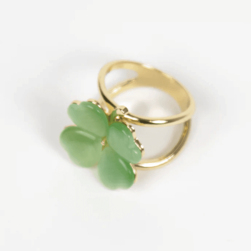 Skjerfring med Blomsterdesign – Elegant Tilbehør til Skjerf - Lys grønn
