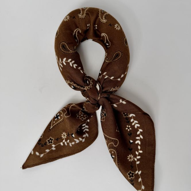 Hovedbilde Paisley skjerf 70x70 cm – klassisk mønstret ...