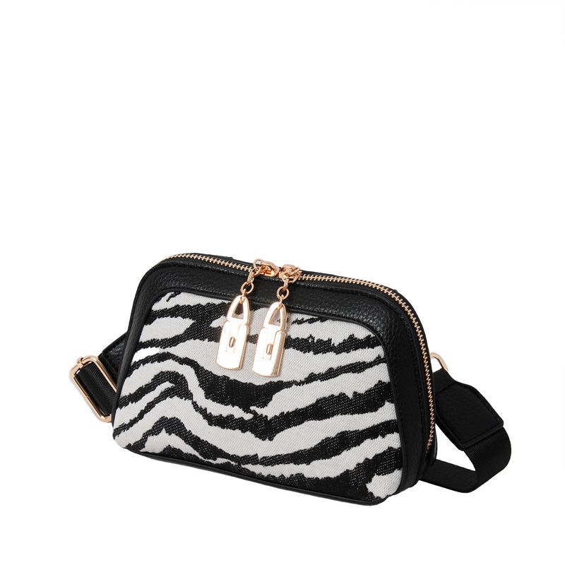 GLORIA clutch veske - zebra mønster i imitert skinn og polyester